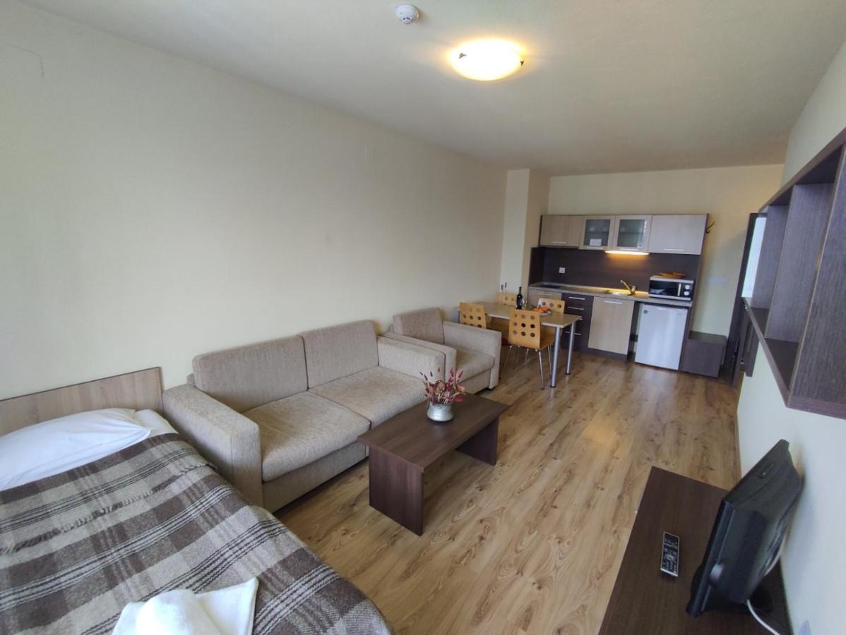 Nevada Aparthotel Pamporowo Zewnętrze zdjęcie