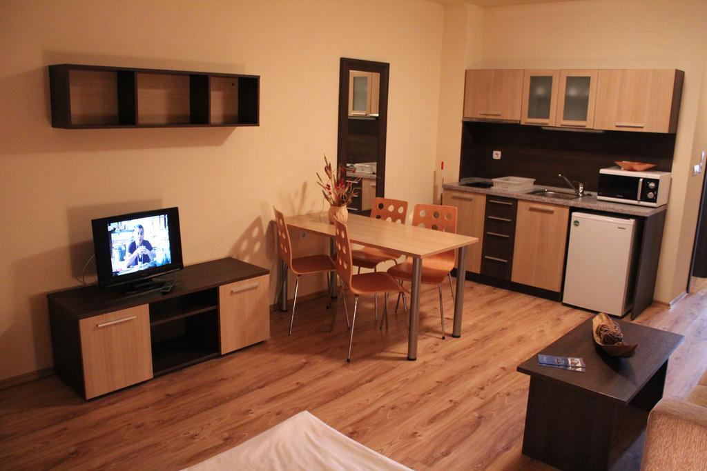 Nevada Aparthotel Pamporowo Zewnętrze zdjęcie